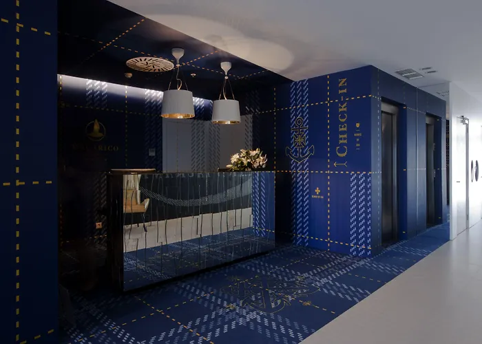 Macarico Beach Hotel 4*